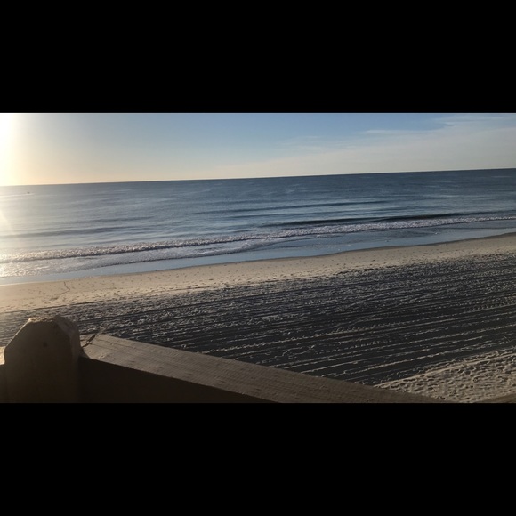 Meet your Posher, Stephanie - Picture 1 of 1